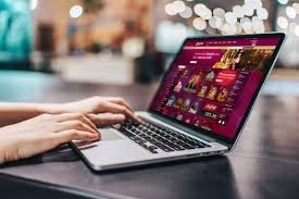 Experience the Excitement of Gambling at Dealbet Online Casino UK Experience the Excitement of Gambling at Dealbet Online Casino UK